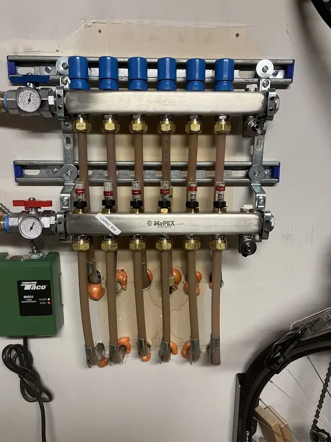 Plumber performing Gas Leak Detection at a residential property in Flowood